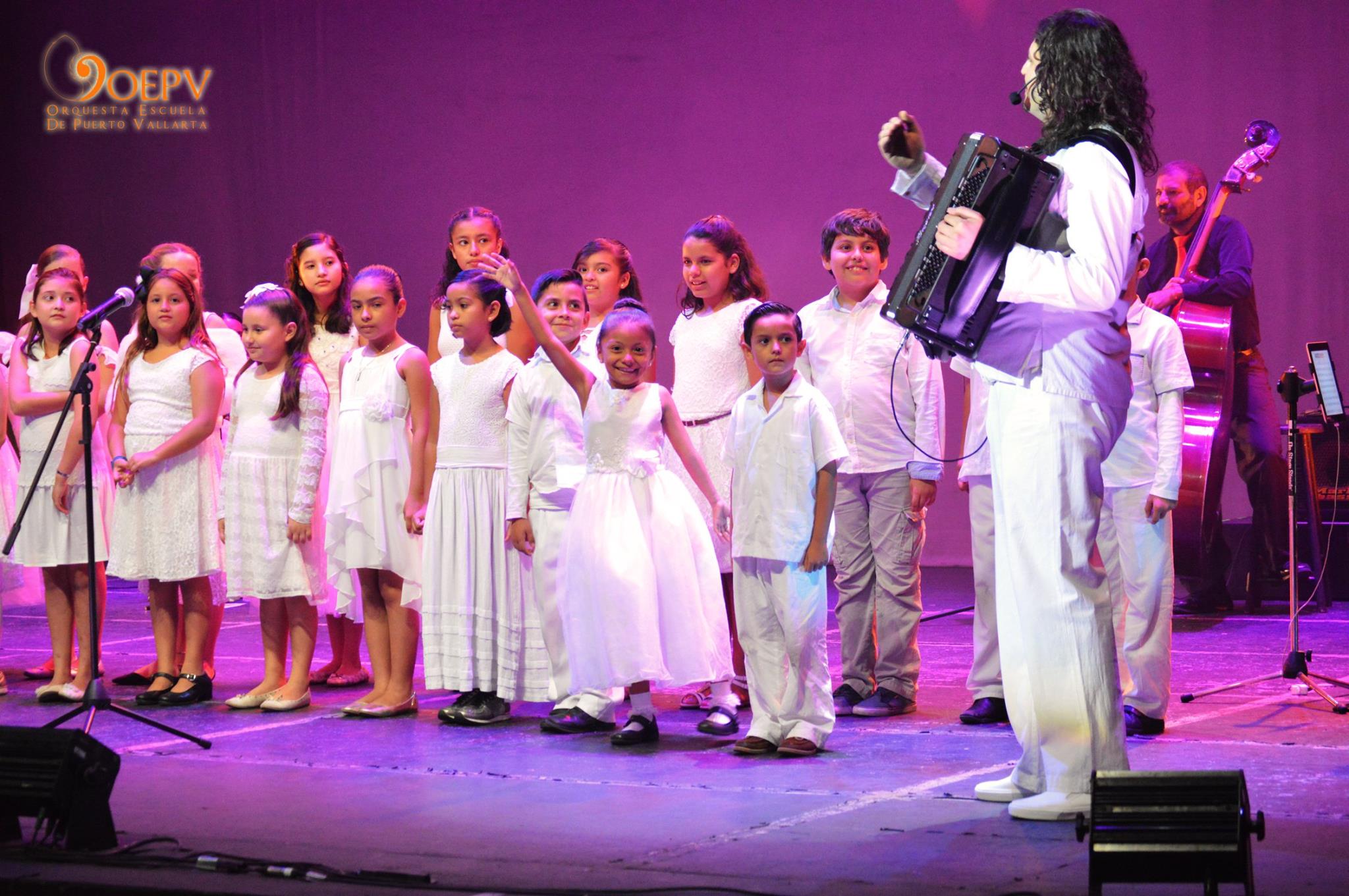 Coro OEPV Orquesta Escuela de Puerto Vallarta Marco Lo Russo